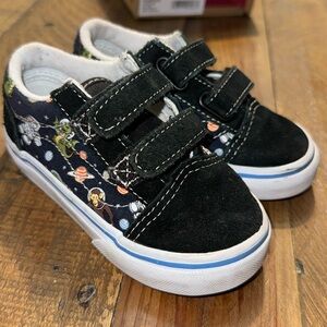 Slightly worn toddler Vans size 7